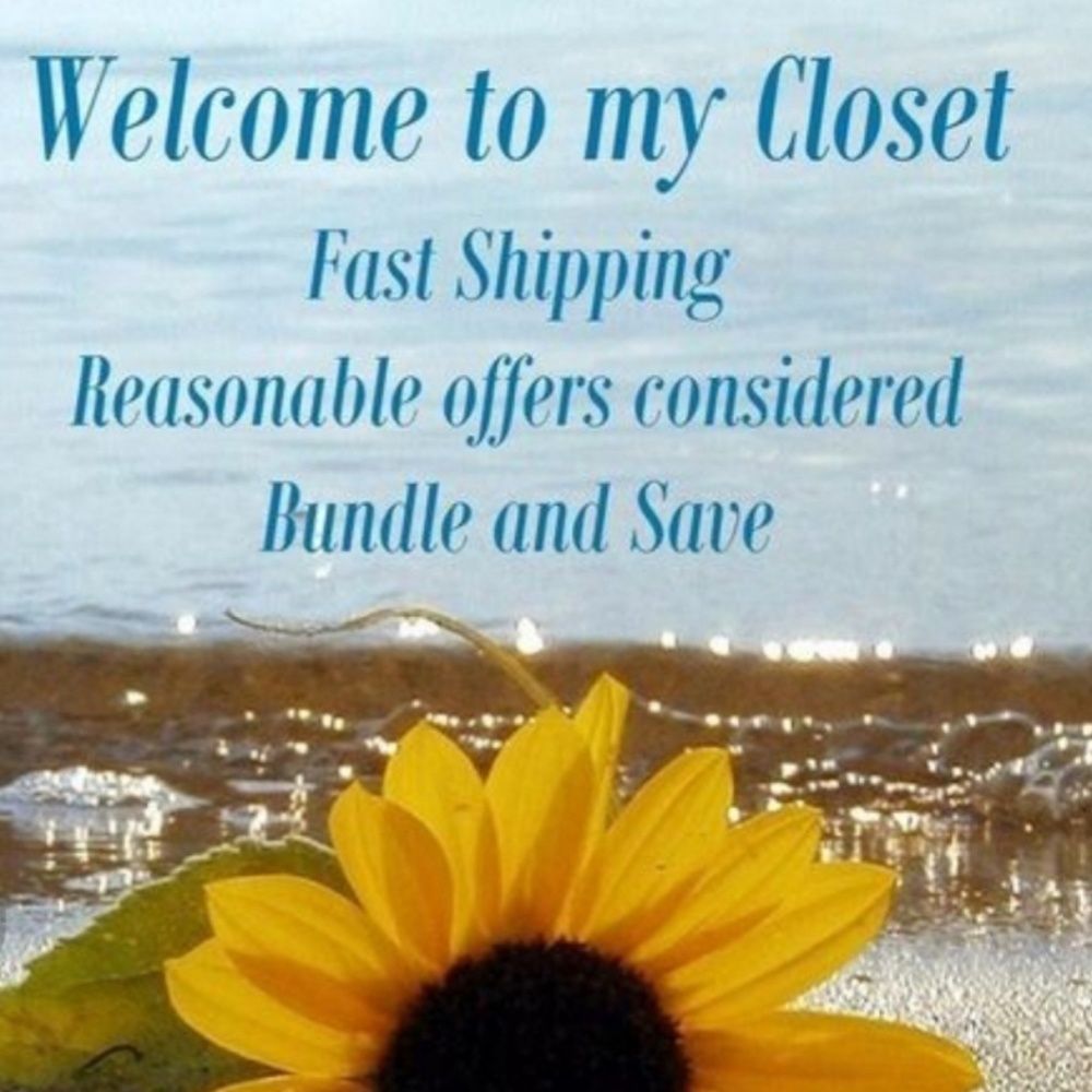 Thanks for poshing w/ me! 🌺